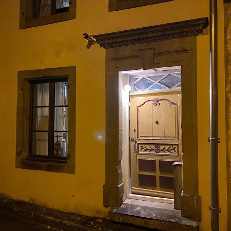 Petit Chateau Melay Buitenkant foto
